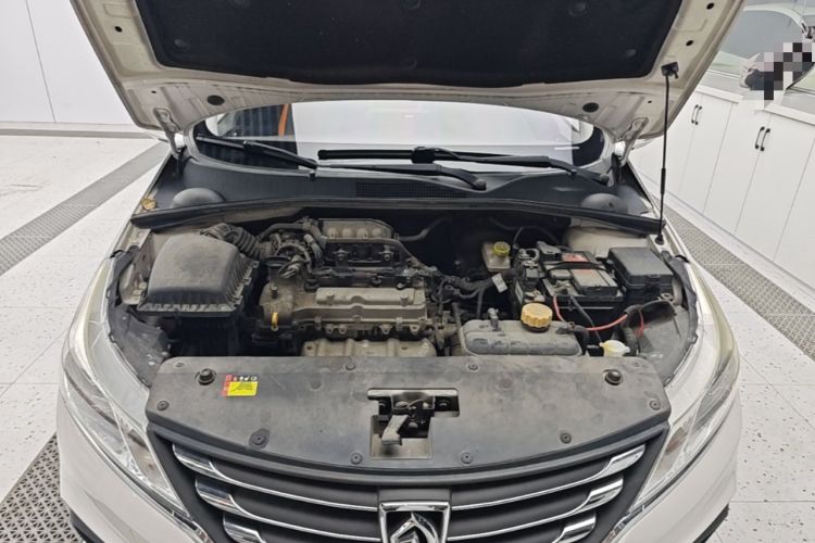 Used Baojun 310 2016 1.2L Manual Luxury Model Engine Bay