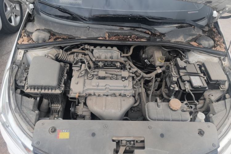 Used Baojun 310 2016 1.2L manual Comfort trim level Engine Bay