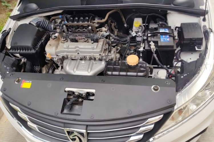 Used Baojun 310 2016 1.2L Manual Luxury Model Engine Bay