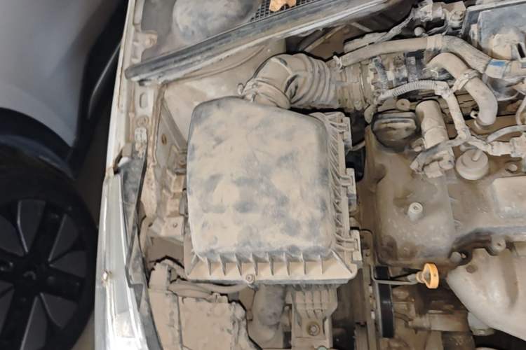 Used Baojun 310 2016 1.2L Manual Fashionable Edition Engine Bay Right
