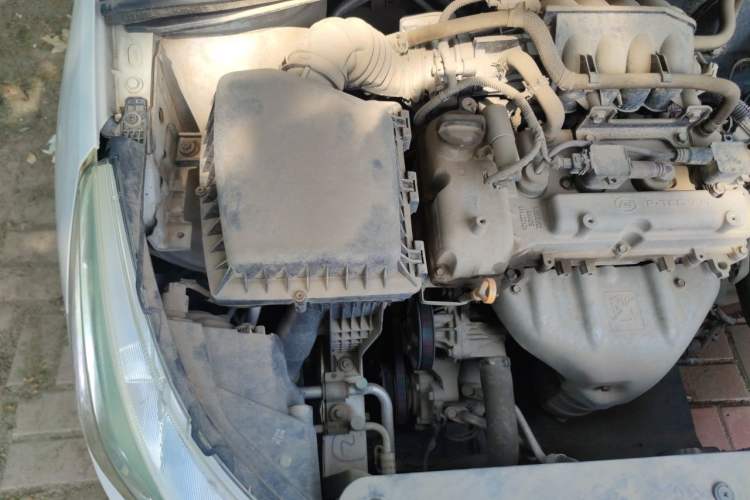 Used Baojun 310 2016 1.2L Manual Value Edition Engine Bay Right