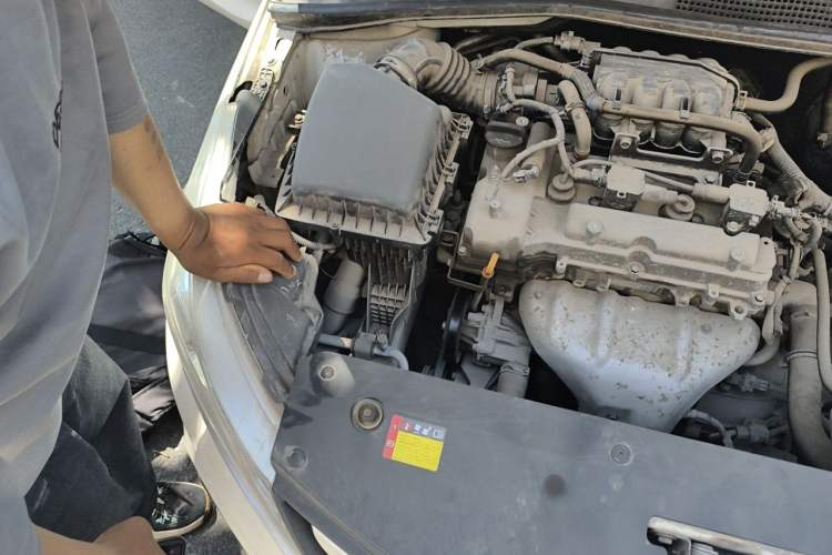 Used Baojun 310 2016 1.2L Manual Value Edition Engine Bay Right