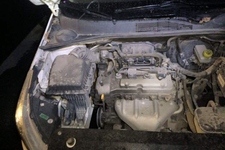 Used Baojun 310 2016 1.2L Manual Luxury Model Engine Bay Right