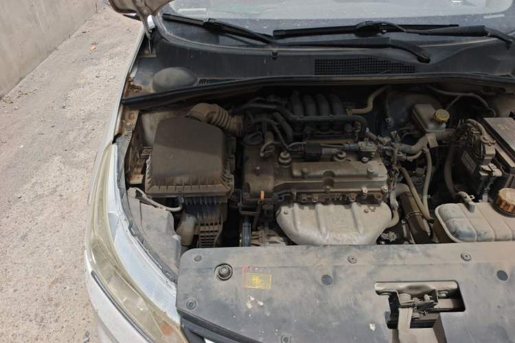 Used Baojun 310 2016 1.2L Manual Luxury Model Engine Bay Right