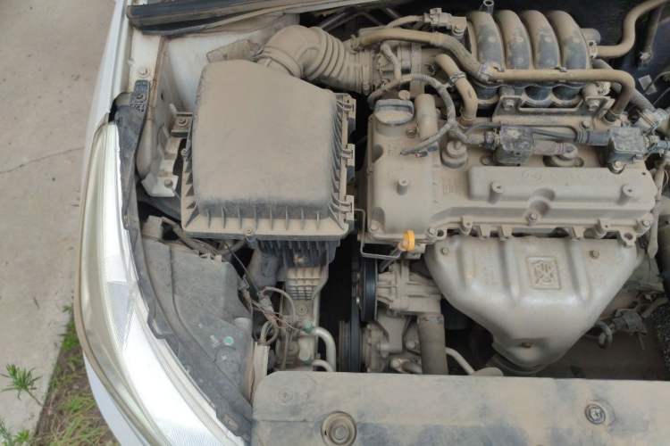 Used Baojun 310 2016 1.2L manual Comfort trim level Engine Bay Right