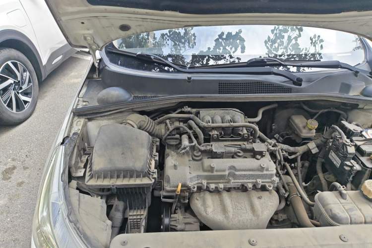 Used Baojun 310 2016 1.2L Manual Fashionable Edition Engine Bay Right