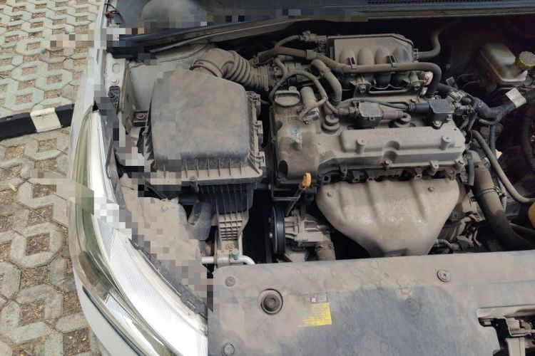 Used Baojun 310 2016 1.2L Manual Luxury Model Engine Bay Right
