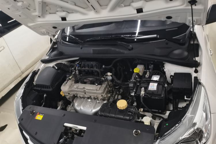 Used Baojun 310 2016 1.2L Manual Value Edition Engine Bay