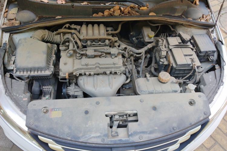 Used Baojun 310 2016 1.2L manual Comfort trim level Engine Bay