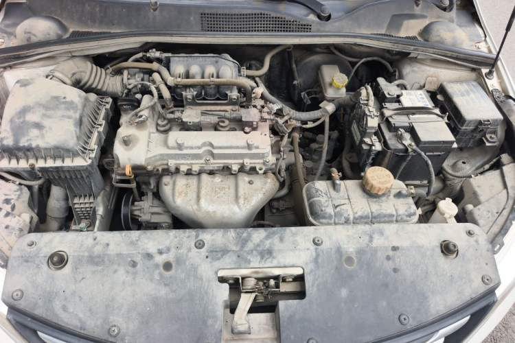 Used Baojun 310 2016 1.2L Manual Fashionable Edition Engine Bay