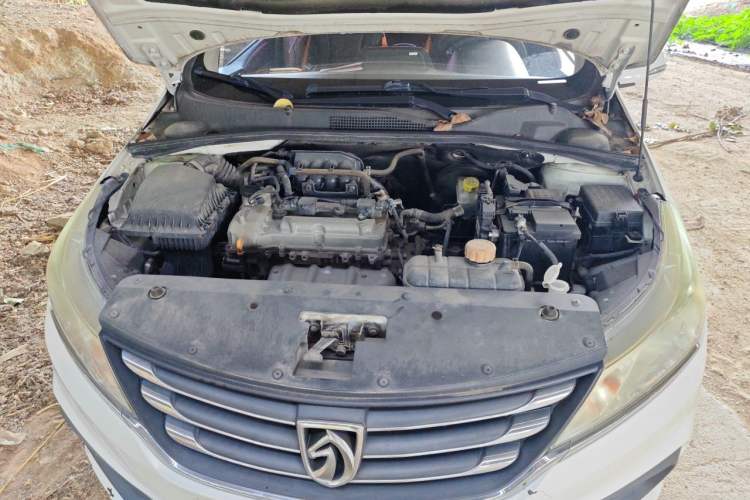 Used Baojun 310 2016 1.2L Manual Luxury Model Engine Bay