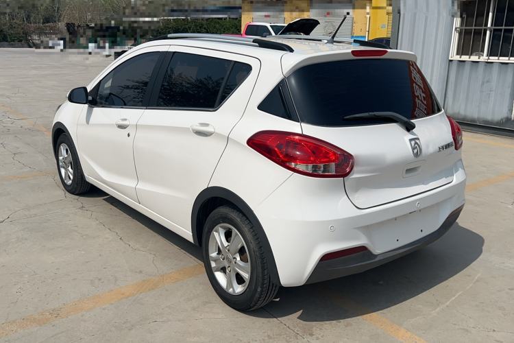 Used Baojun 310 2016 1.2L Manual Luxury Model Exterior 1