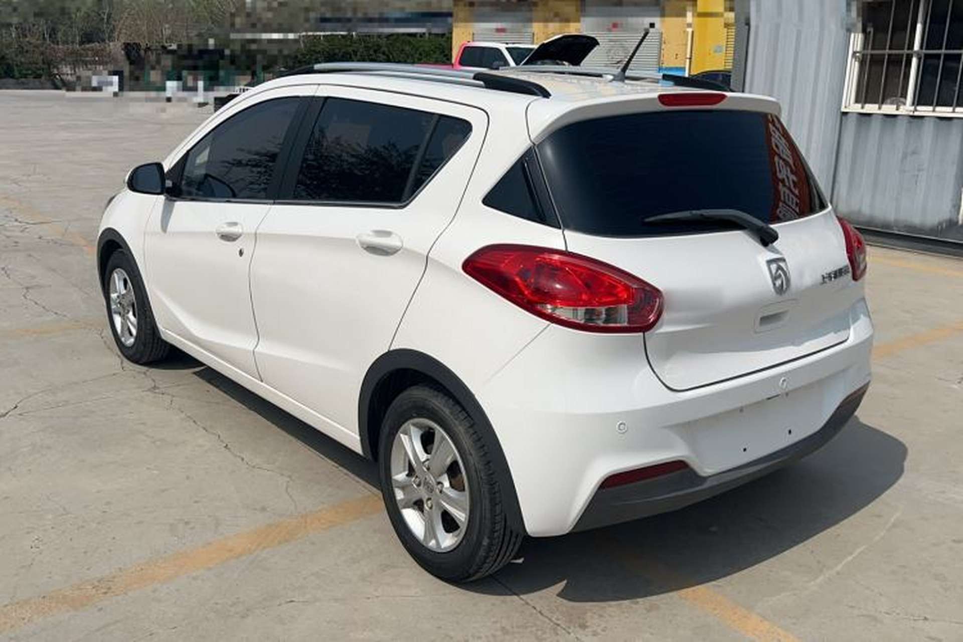 Used Baojun 310 2016 1.2L Manual Luxury Model Exterior 1
