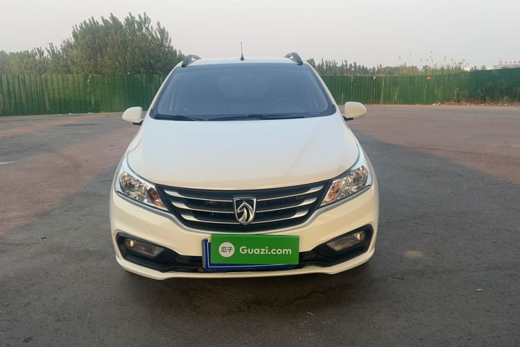 Used Baojun 310 2016 1.2L manual Comfort trim level Exterior 1