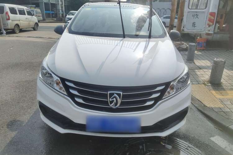 Used Baojun 310 2016 1.2L Manual Value Edition Exterior 1