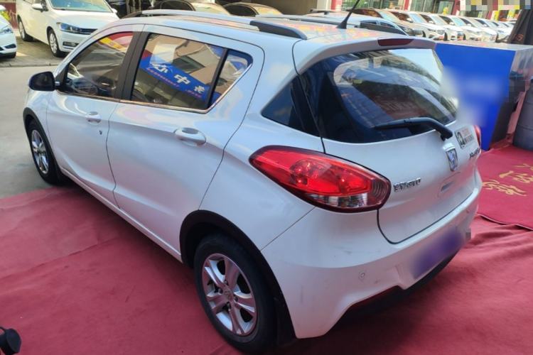 Used Baojun 310 2016 1.2L Manual Luxury Model Exterior 2