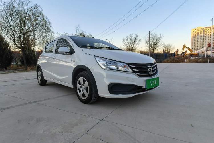 Used Baojun 310 2016 1.2L manual Comfort trim level Exterior 2