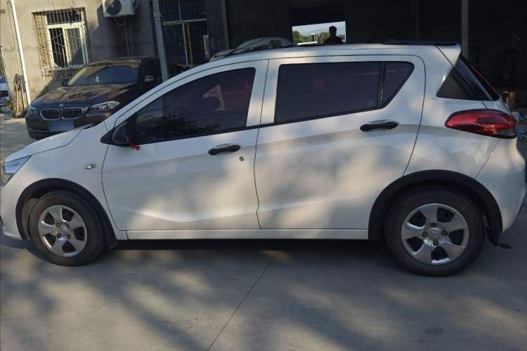 Used Baojun 310 2016 1.2L Manual Value Edition Exterior 3
