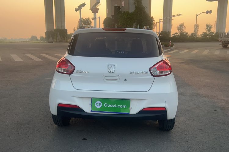 Used Baojun 310 2016 1.2L manual Comfort trim level Exterior 4