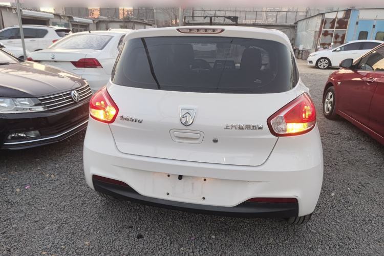 Used Baojun 310 2016 1.2L manual Comfort trim level Exterior 4