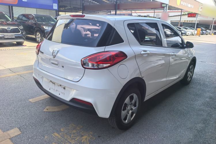 Used Baojun 310 2016 1.2L manual Comfort trim level Exterior 4