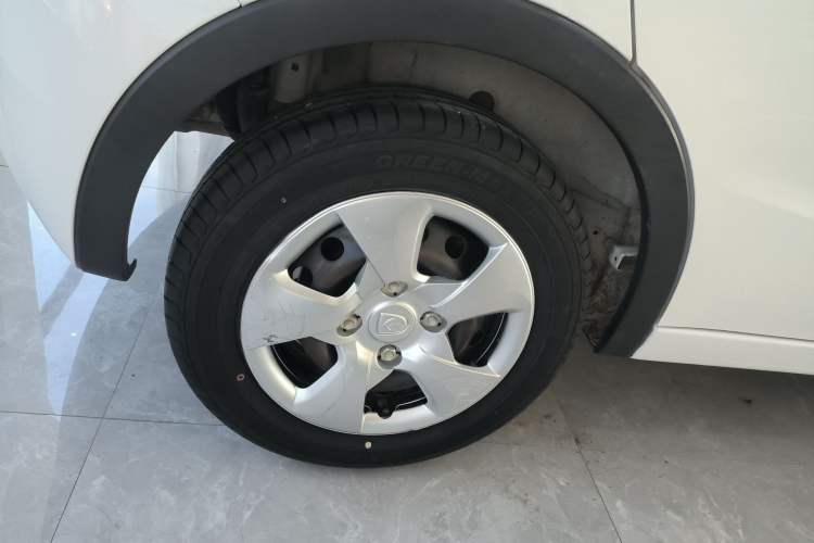 Used Baojun 310 2016 1.2L manual Comfort trim level Exterior 4