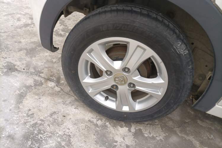 Used Baojun 310 2016 1.2L Manual Value Edition Exterior 5