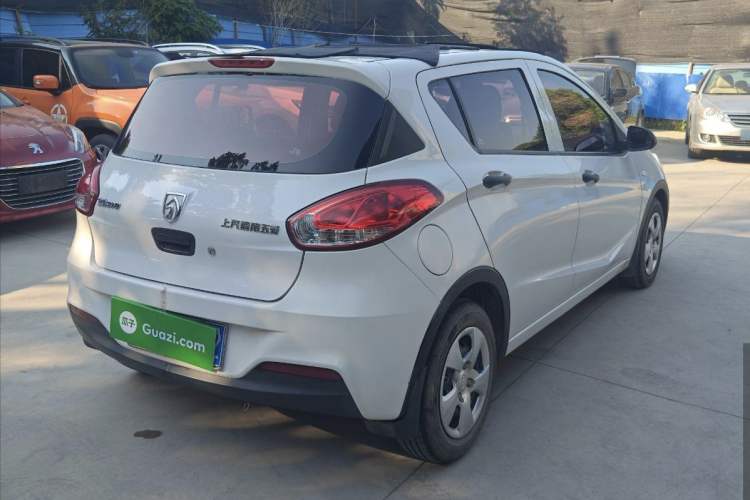 Used Baojun 310 2016 1.2L Manual Value Edition Exterior 5