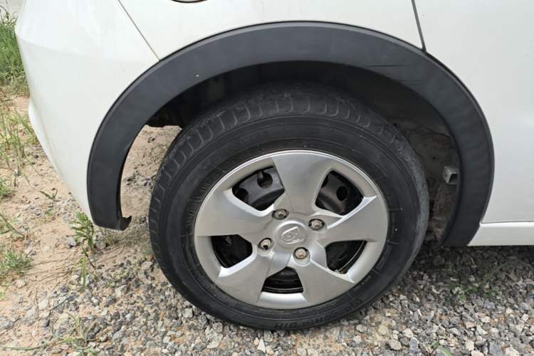Used Baojun 310 2016 1.2L Manual Value Edition Exterior 5