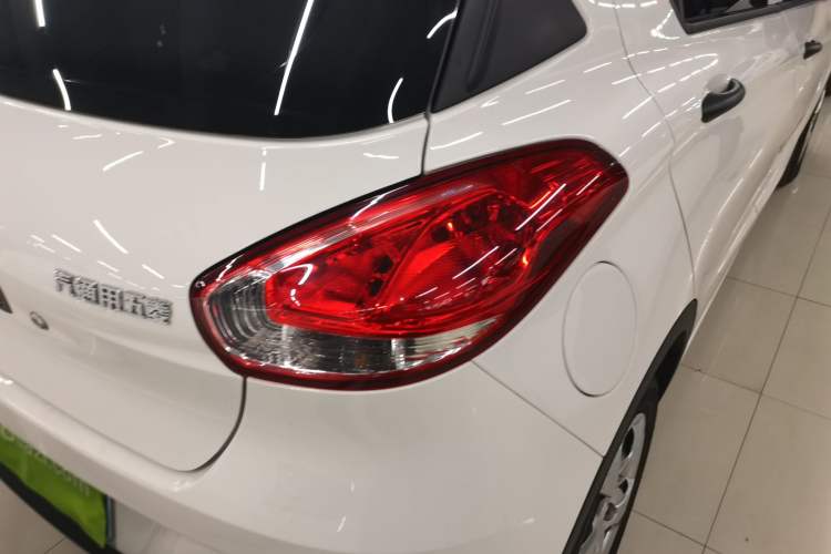 Used Baojun 310 2016 1.2L Manual Value Edition Exterior 6
