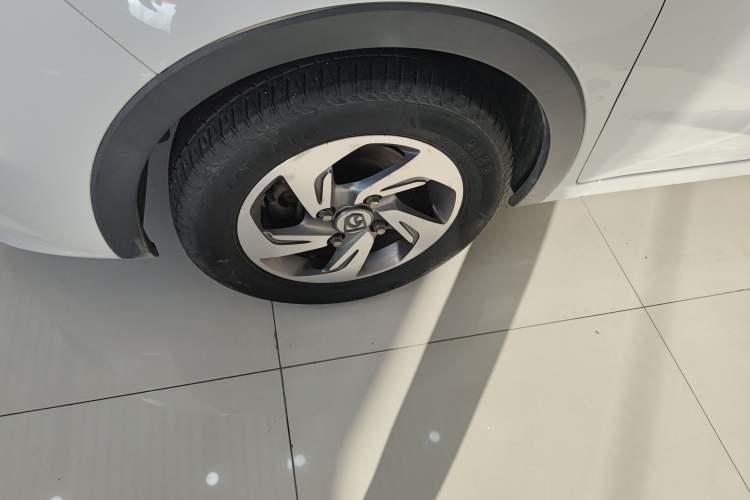 Used Baojun 310 2016 1.2L manual Comfort trim level Exterior 7
