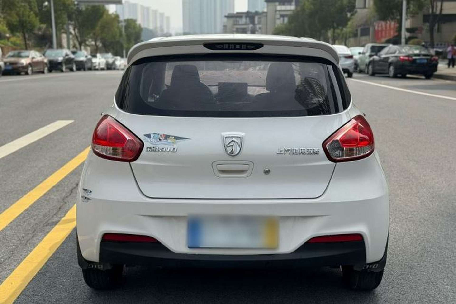 Used Baojun 310 2016 1.2L manual Comfort trim level Exterior 7