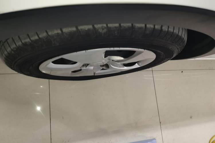 Used Baojun 310 2016 1.2L Manual Value Edition Exterior 7