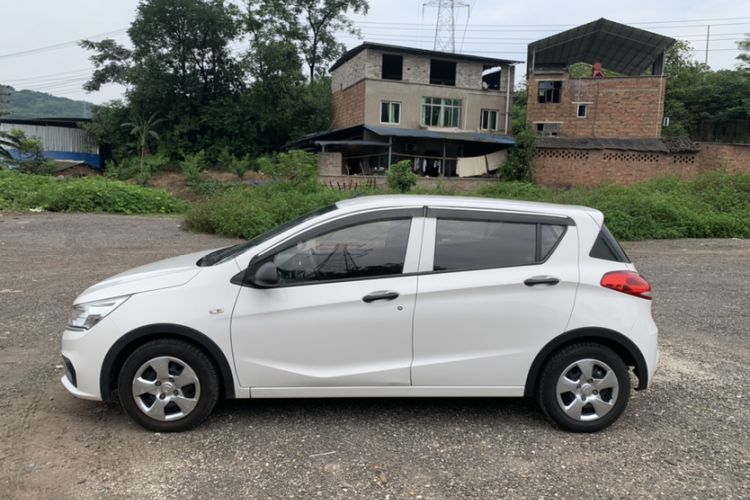 Used Baojun 310 2016 1.2L Manual Value Edition Exterior 9