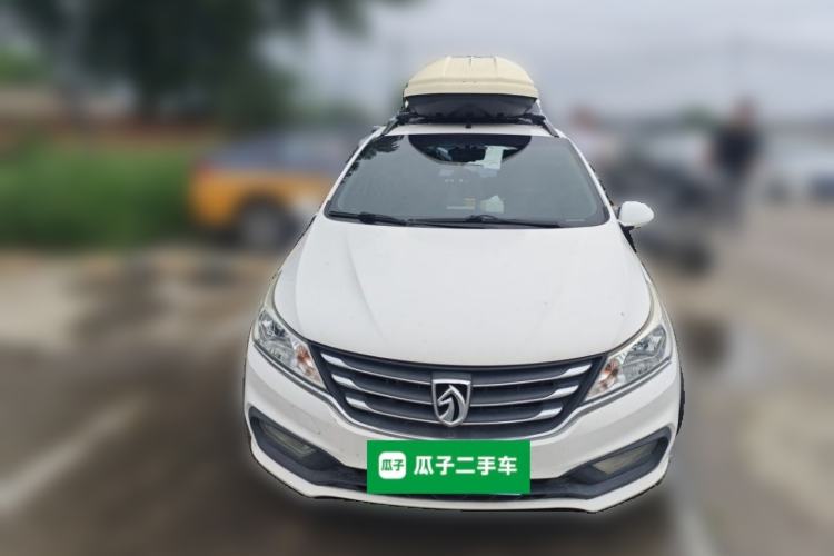 Used Baojun 310 2016 1.2L Manual Fashionable Edition Front