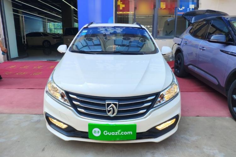 Used Baojun 310 2016 1.2L Manual Luxury Model Front