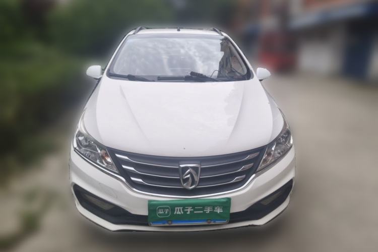 Used Baojun 310 2016 1.2L Manual Fashionable Edition Front