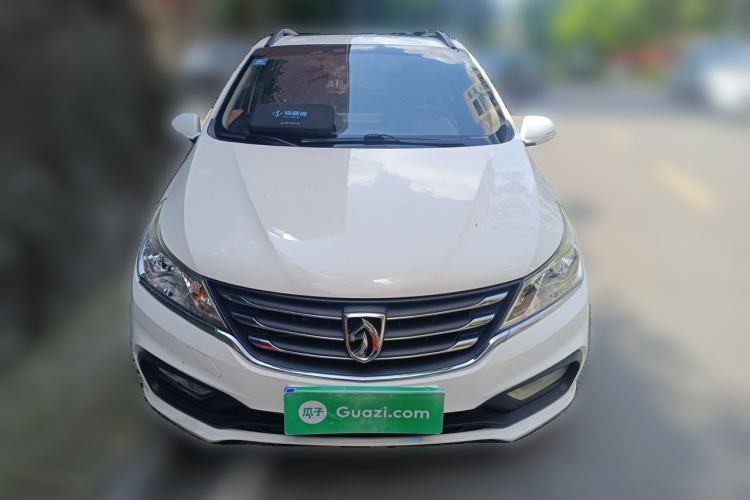 Used Baojun 310 2016 1.2L Manual Luxury Model Front
