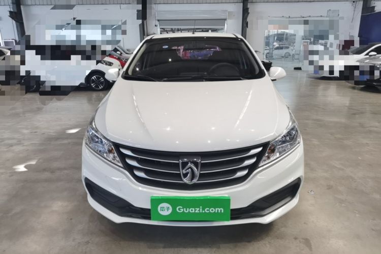 Used Baojun 310 2016 1.2L manual Comfort trim level Front