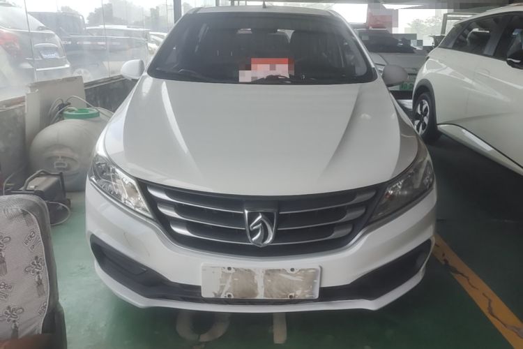 Used Baojun 310 2016 1.2L manual Comfort trim level Front
