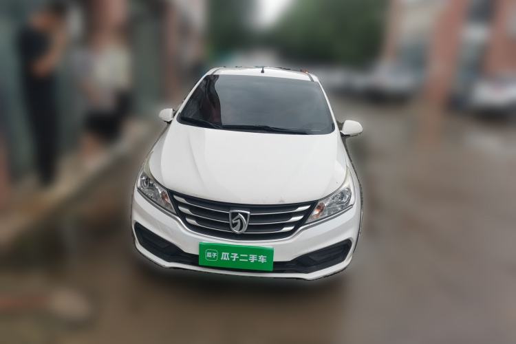 Used Baojun 310 2016 1.2L manual Comfort trim level Front