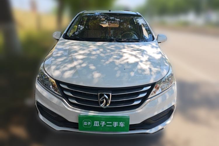 Used Baojun 310 2016 1.2L manual Comfort trim level Front
