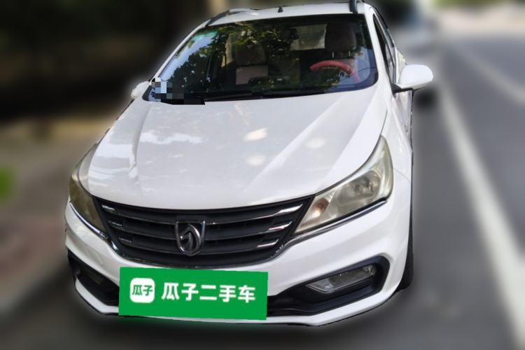 Used Baojun 310 2016 1.2L Manual Fashionable Edition Front