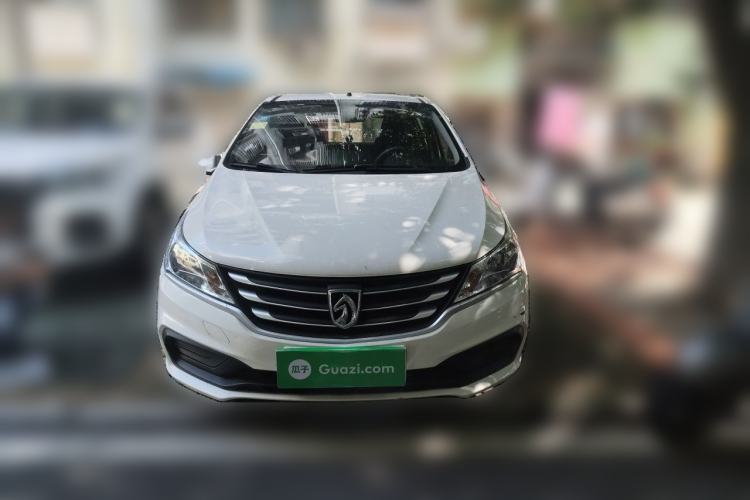 Used Baojun 310 2016 1.2L manual Comfort trim level Front