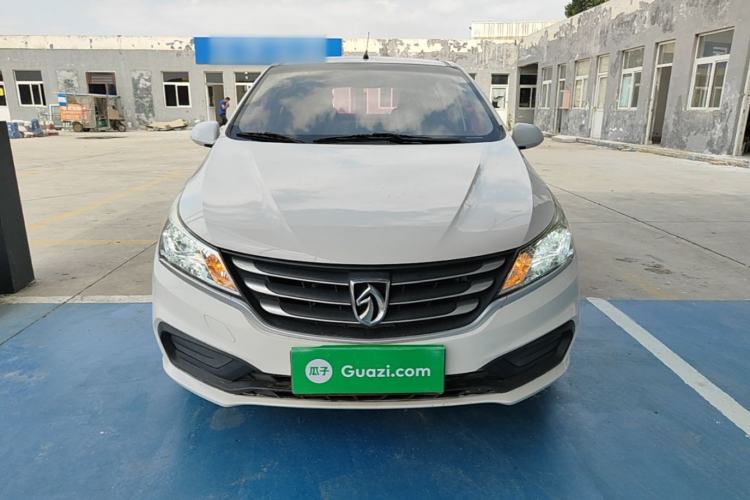Used Baojun 310 2016 1.2L manual Comfort trim level Front