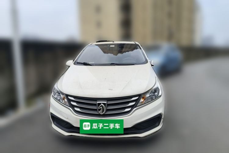 Used Baojun 310 2016 1.2L manual Comfort trim level Front