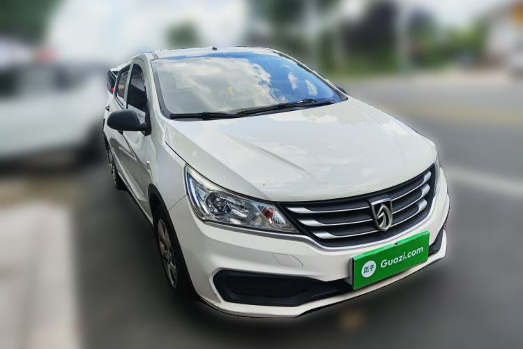 Used Baojun 310 2016 1.2L Manual Value Edition Front Right 45 Deg