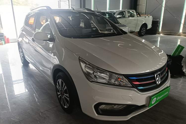 Used Baojun 310 2016 1.2L Manual Value Edition Front Right 45 Deg