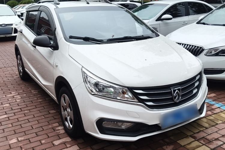 Used Baojun 310 2016 1.2L Manual Value Edition Front Right 45 Deg