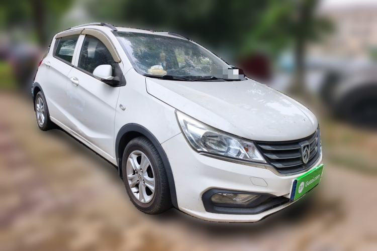 Used Baojun 310 2016 1.2L Manual Fashionable Edition Front Right 45 Deg